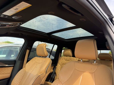 2023 Jeep Grand Cherokee Summit