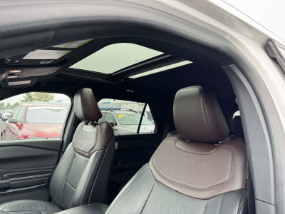 2020 Ford Explorer Platinum