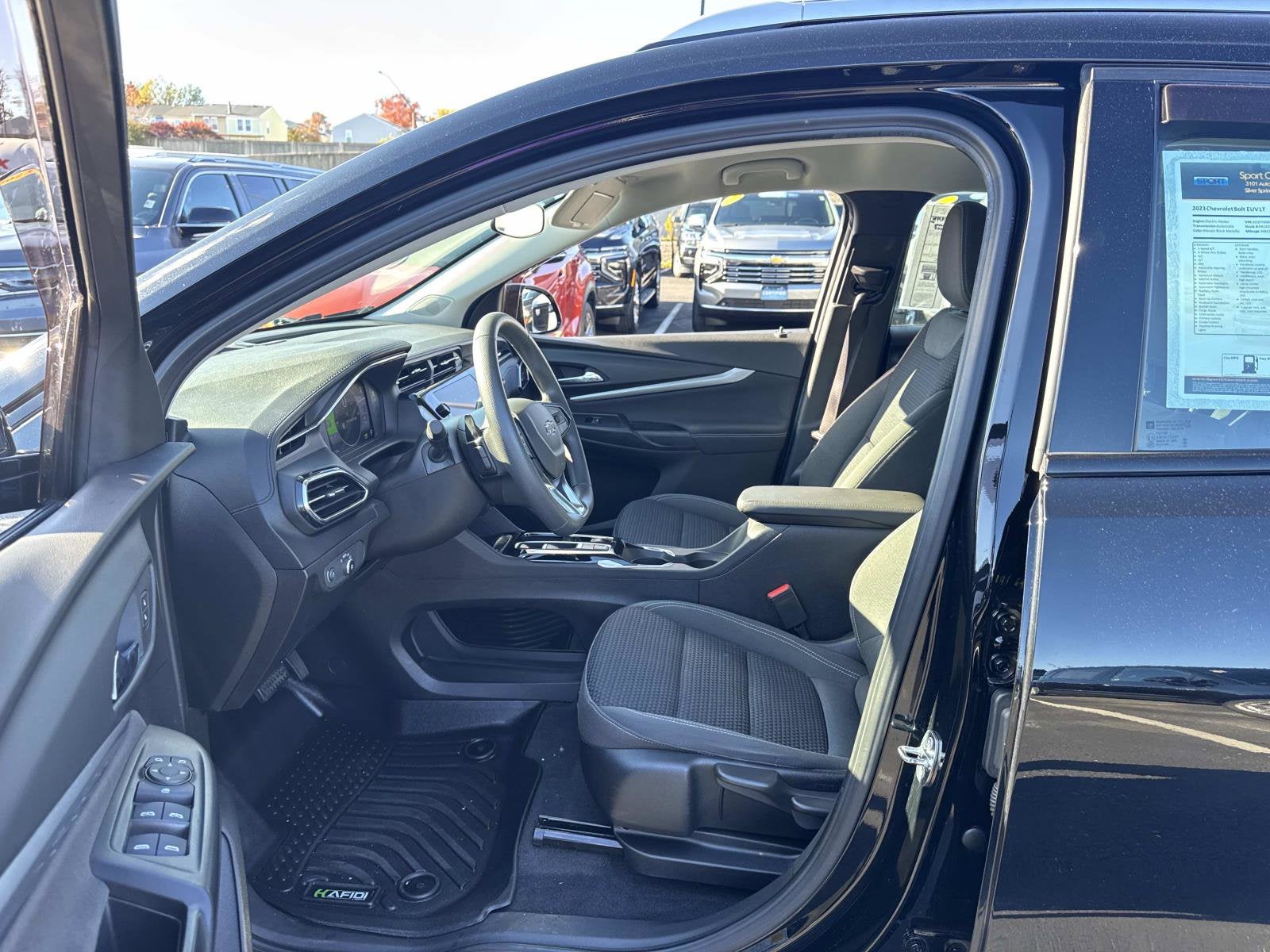 2023 Chevrolet Bolt EUV LT