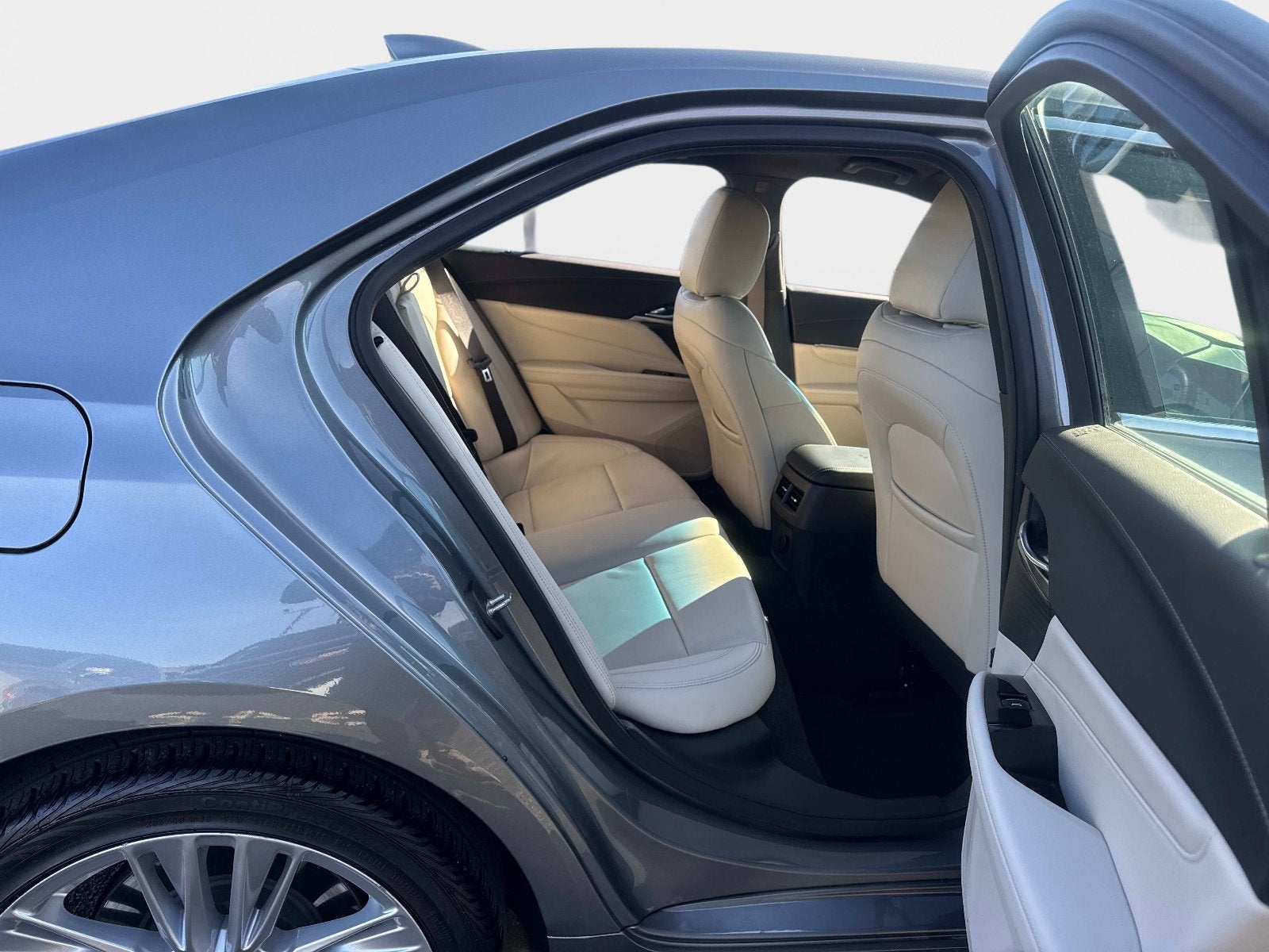 2021 Cadillac CT4 Premium Luxury