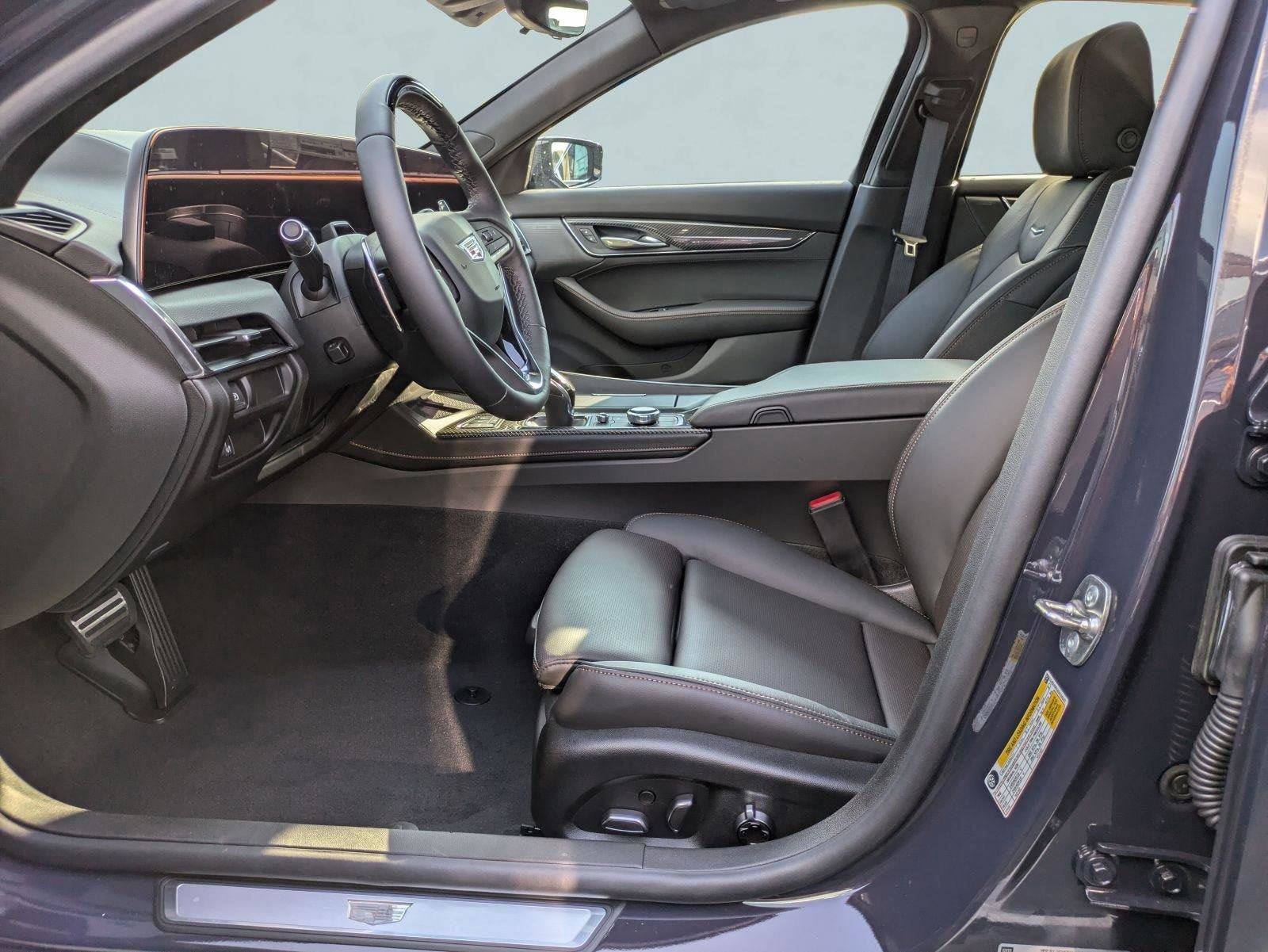 2025 Cadillac CT5 Sport