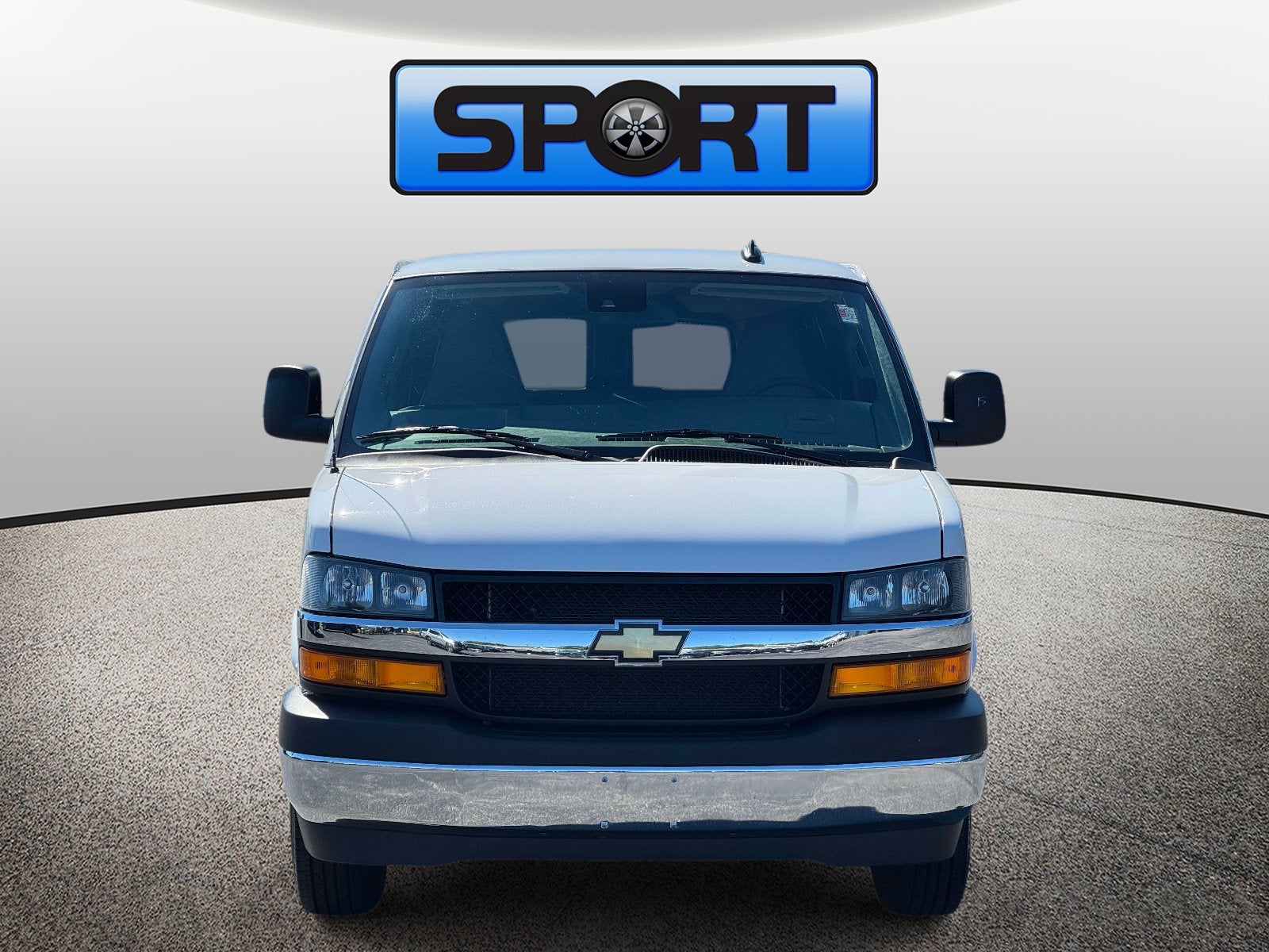 2025 Chevrolet Express Passenger 1LT