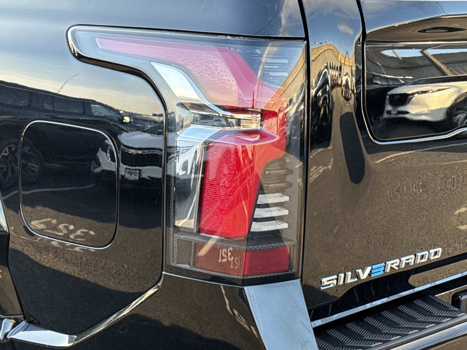 2025 Chevrolet Silverado EV RST - Max Range