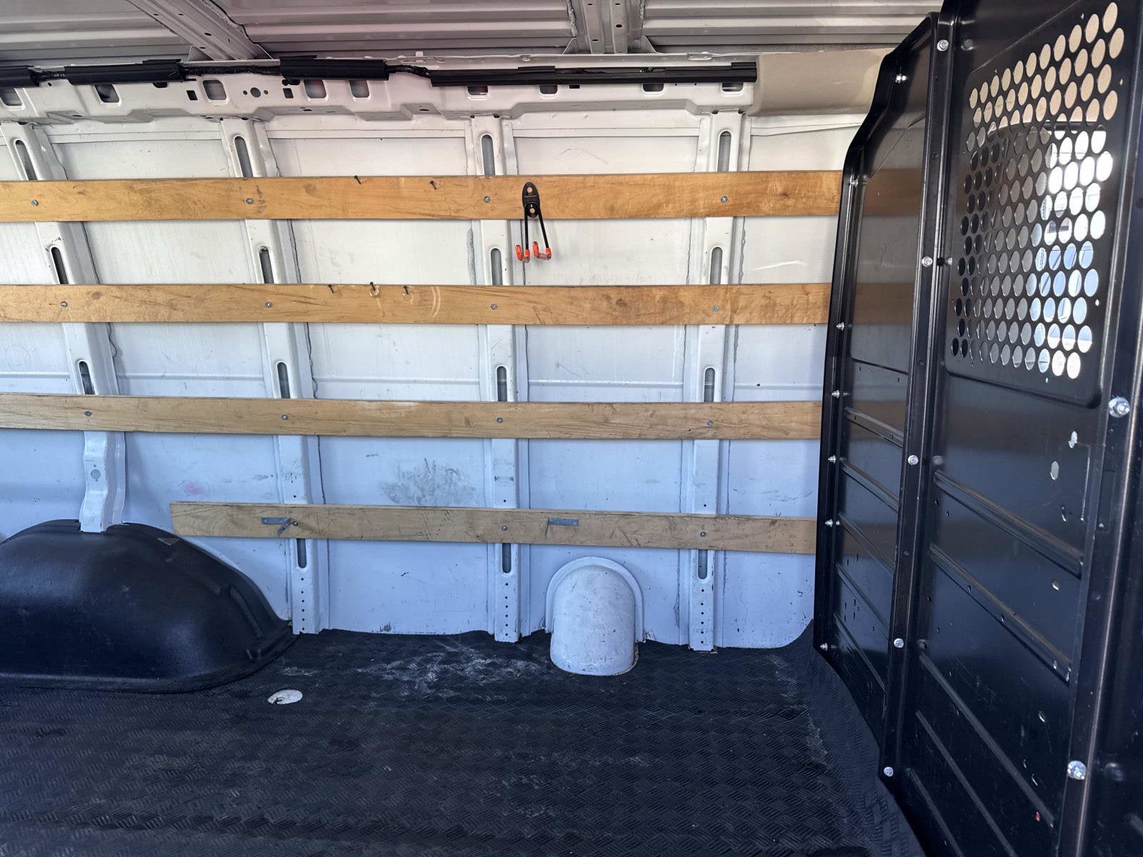 2020 Chevrolet Express Cargo 2500 WT