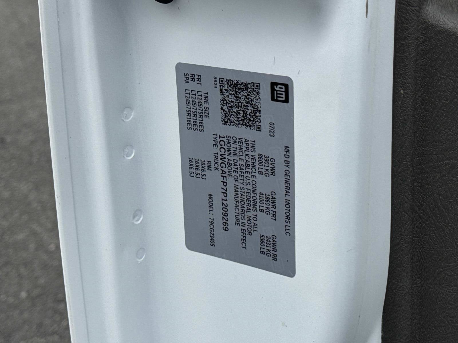 2023 Chevrolet Express Cargo 2500 WT