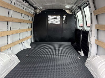 2024 Chevrolet Express Cargo 2500 WT