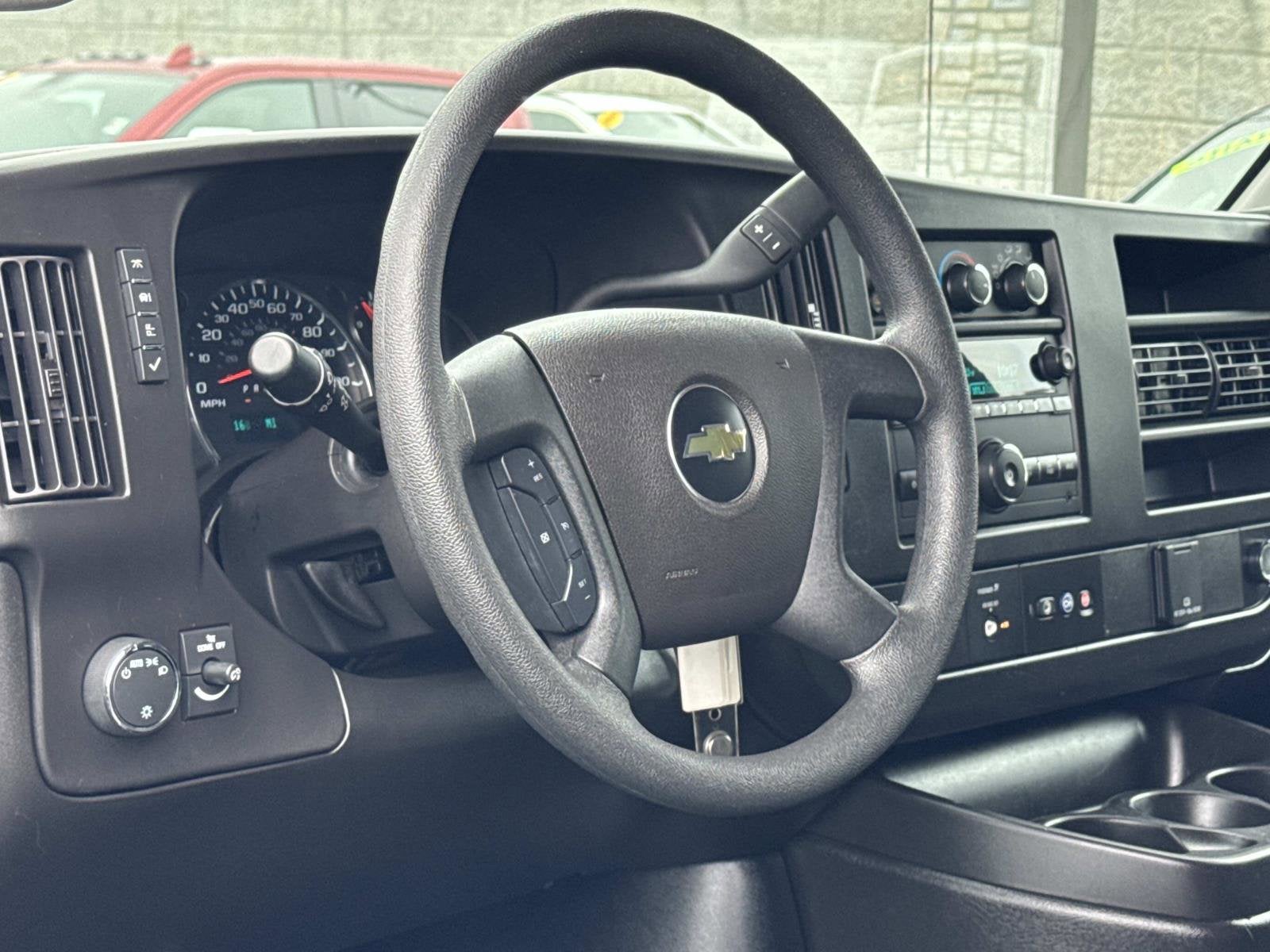 2024 Chevrolet Express Cargo 2500 WT