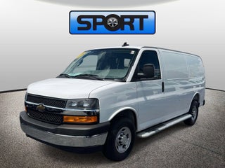 2025 Chevrolet Express Cargo WT