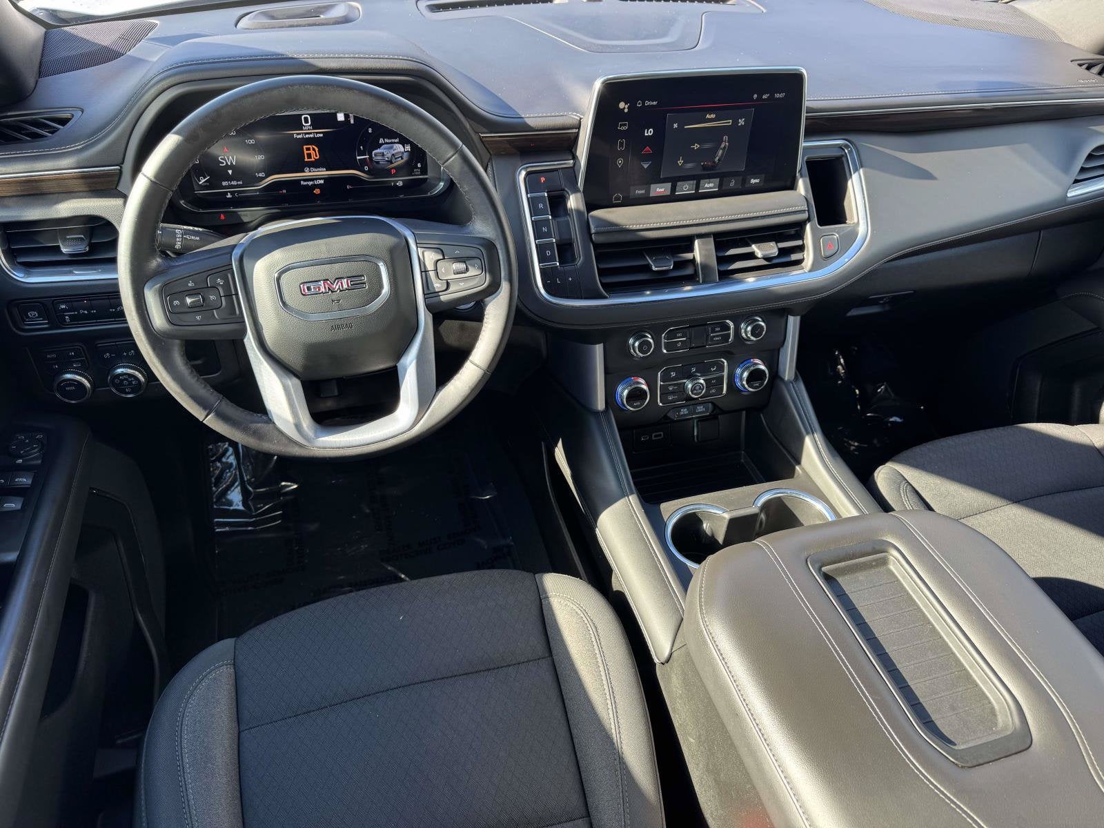 2022 GMC Yukon SLE