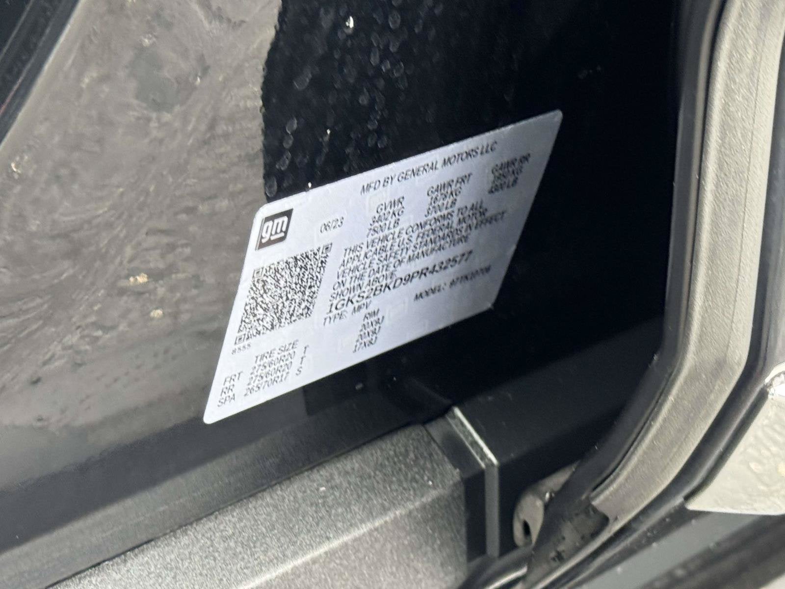 2023 GMC Yukon SLT