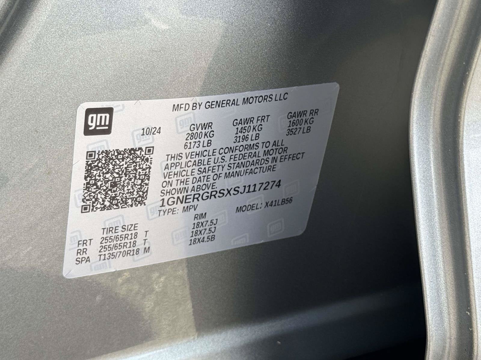 2025 Chevrolet Traverse LT