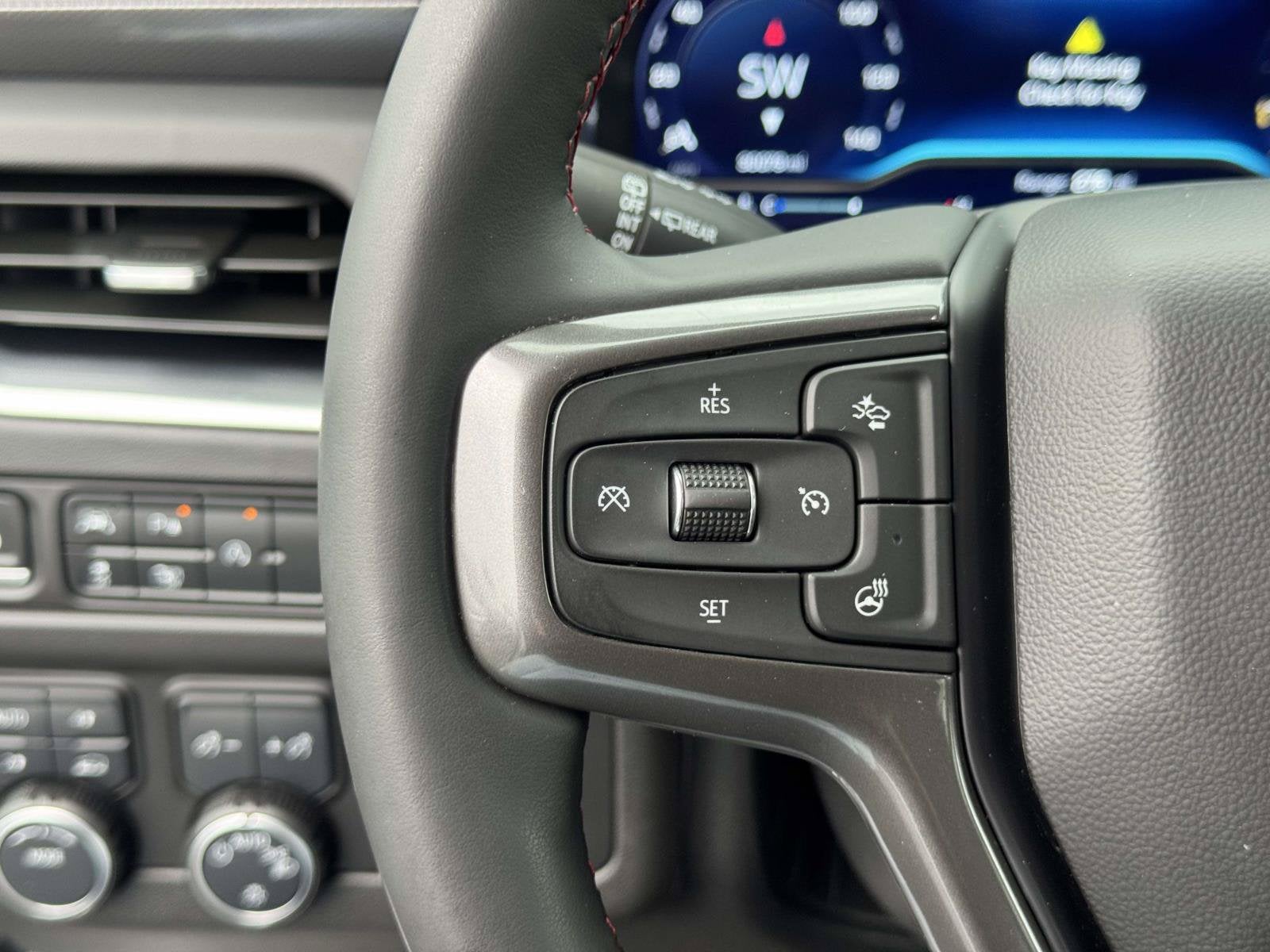 2024 Chevrolet Suburban RST