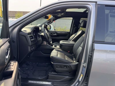 2023 Chevrolet Suburban RST