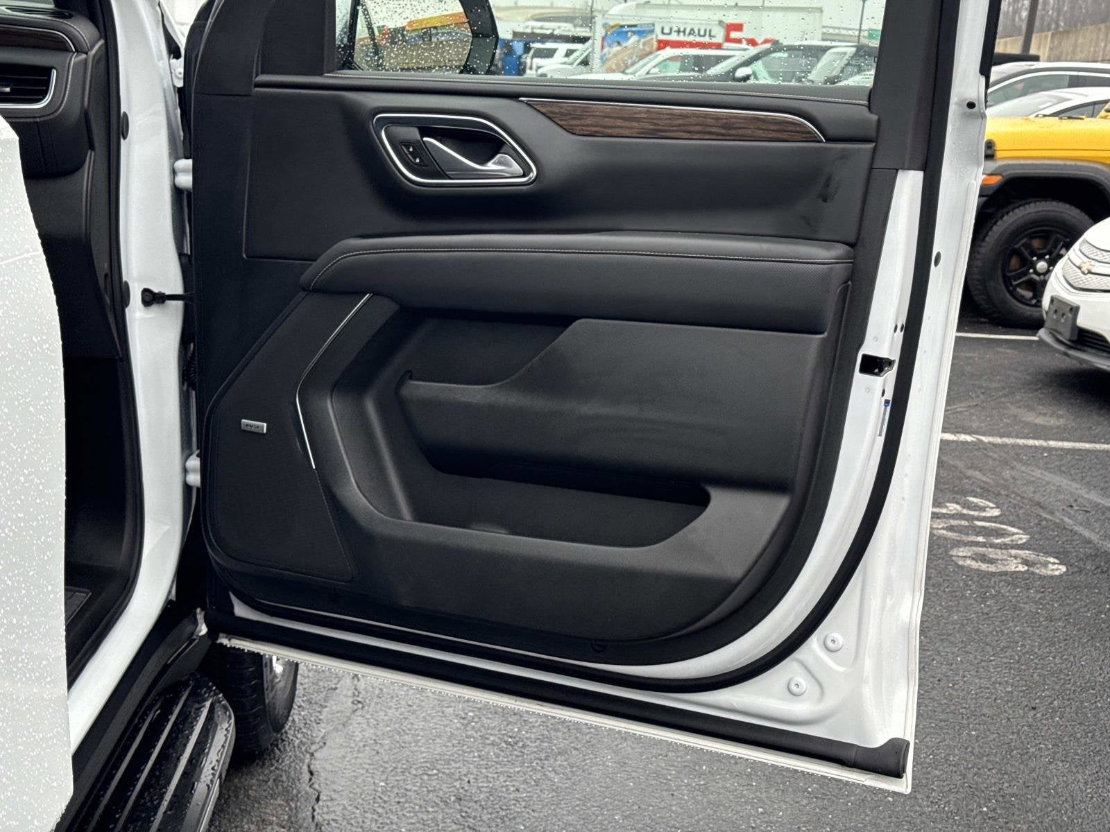 2024 Chevrolet Suburban Premier