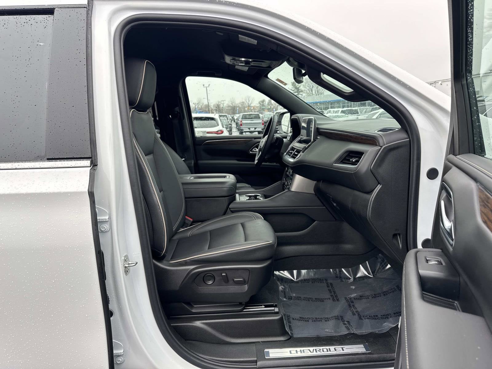 2024 Chevrolet Suburban Premier