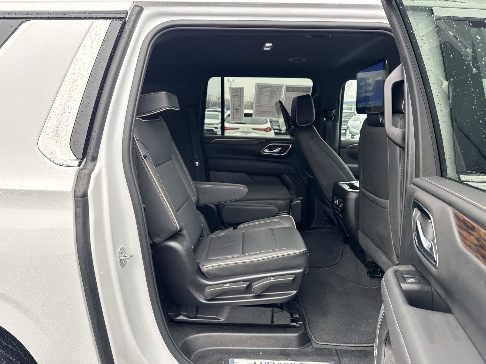 2024 Chevrolet Suburban Premier