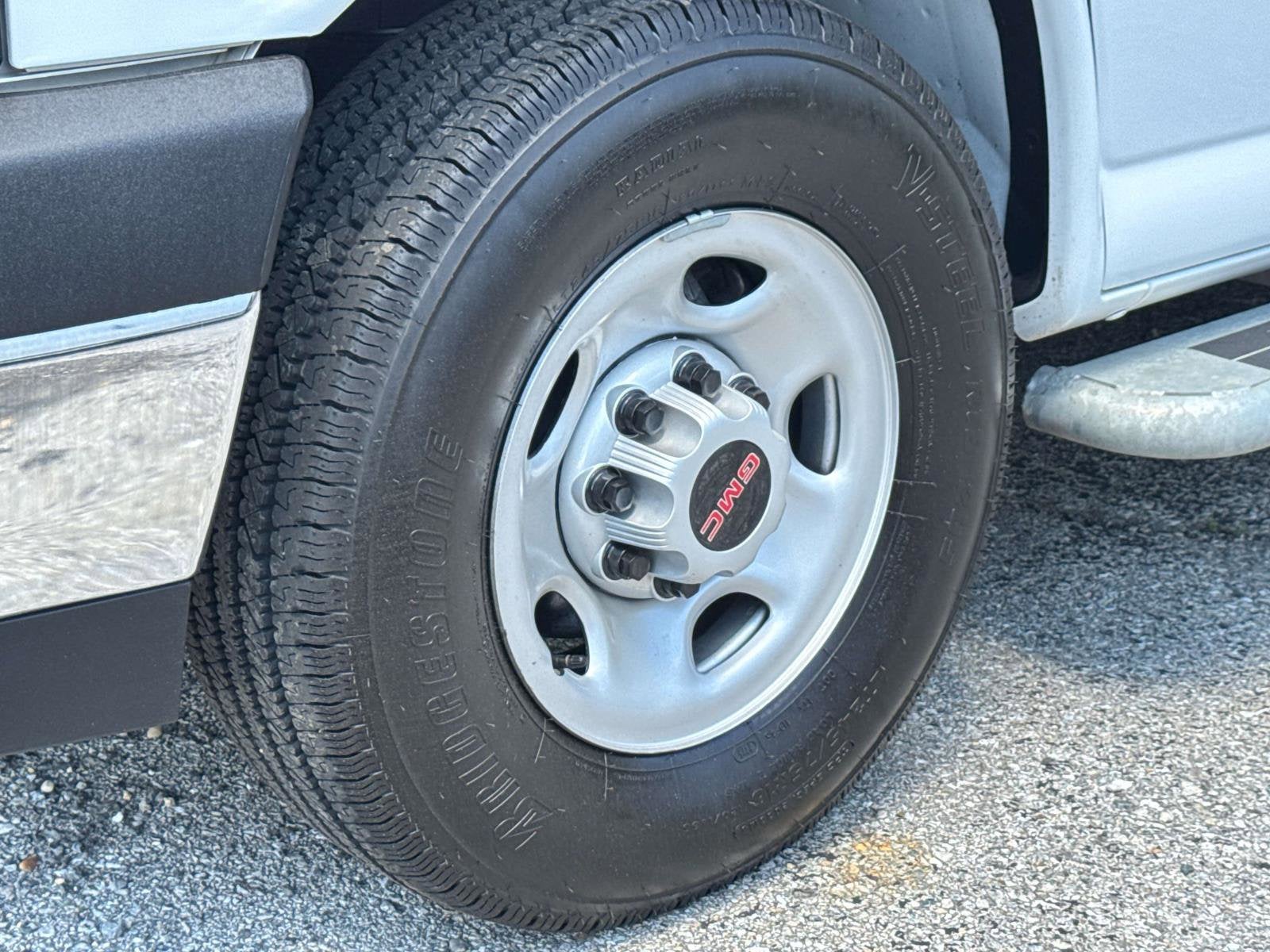 2024 GMC Savana Cargo 2500 Work Van