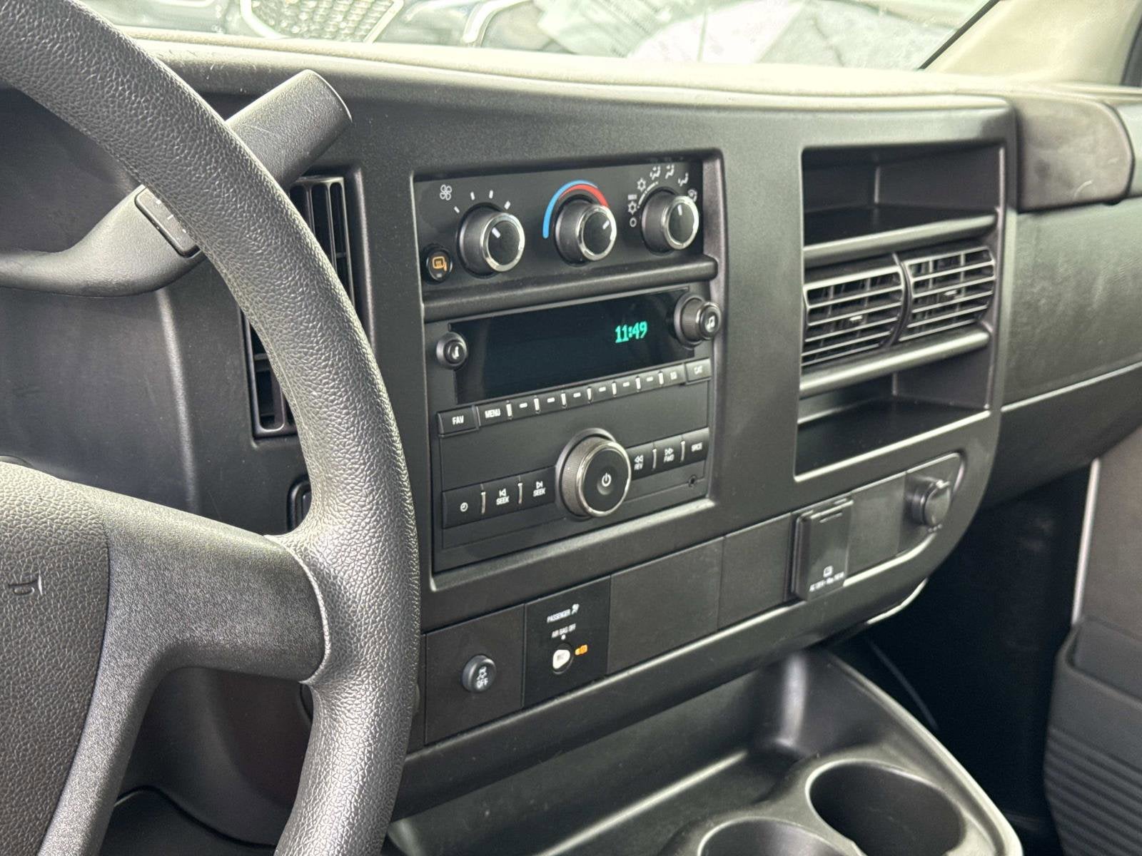 2024 GMC Savana Cargo 2500 Work Van