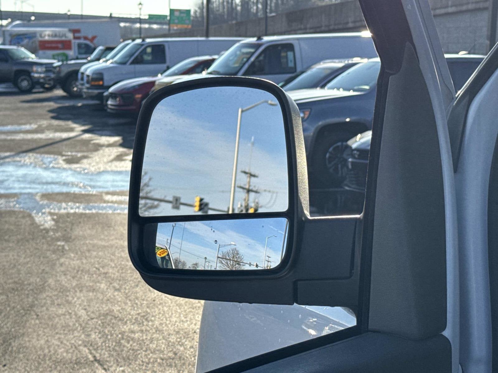 2024 GMC Savana Cargo 2500 Work Van