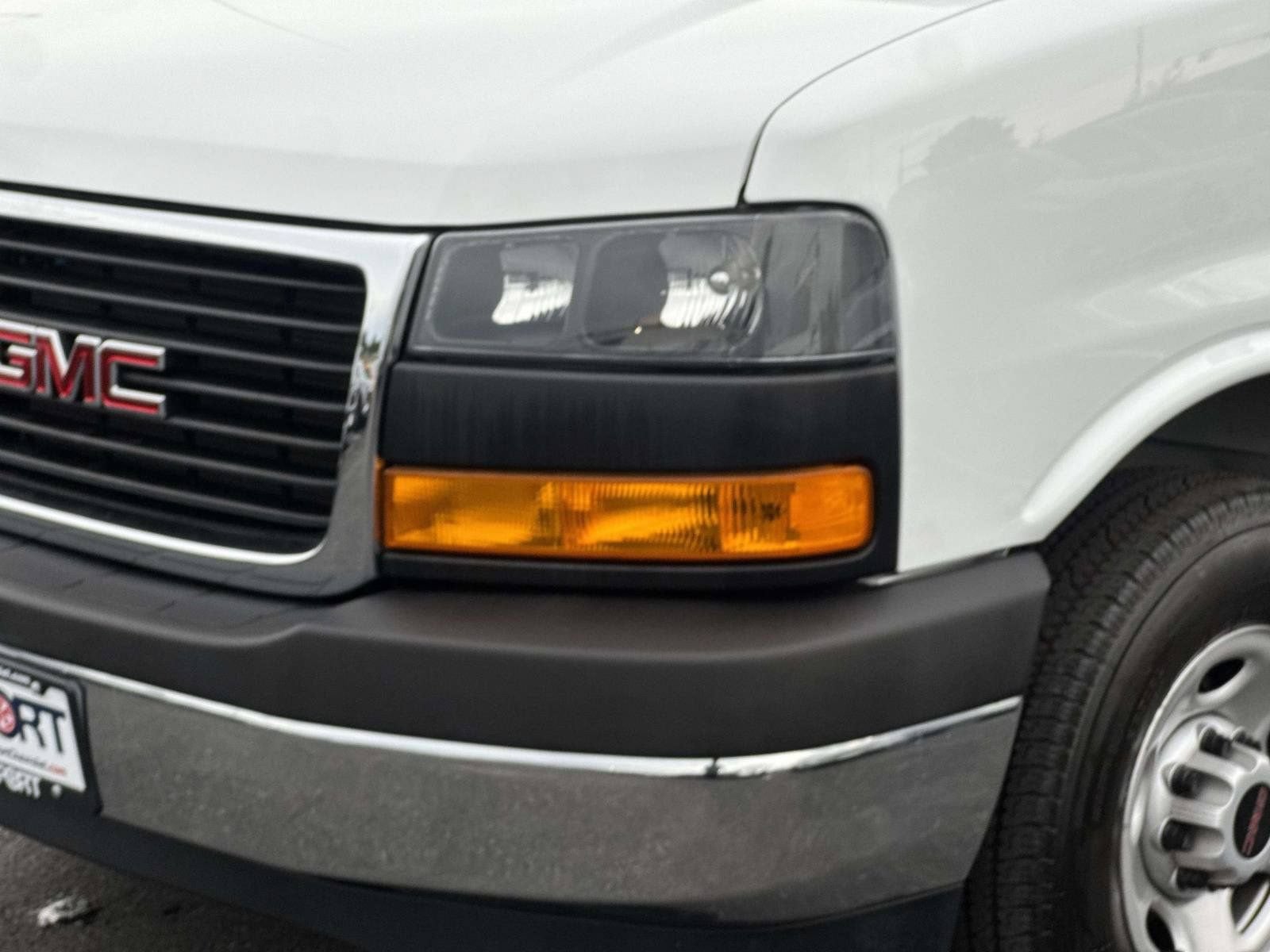 2024 GMC Savana Cargo 2500 Work Van