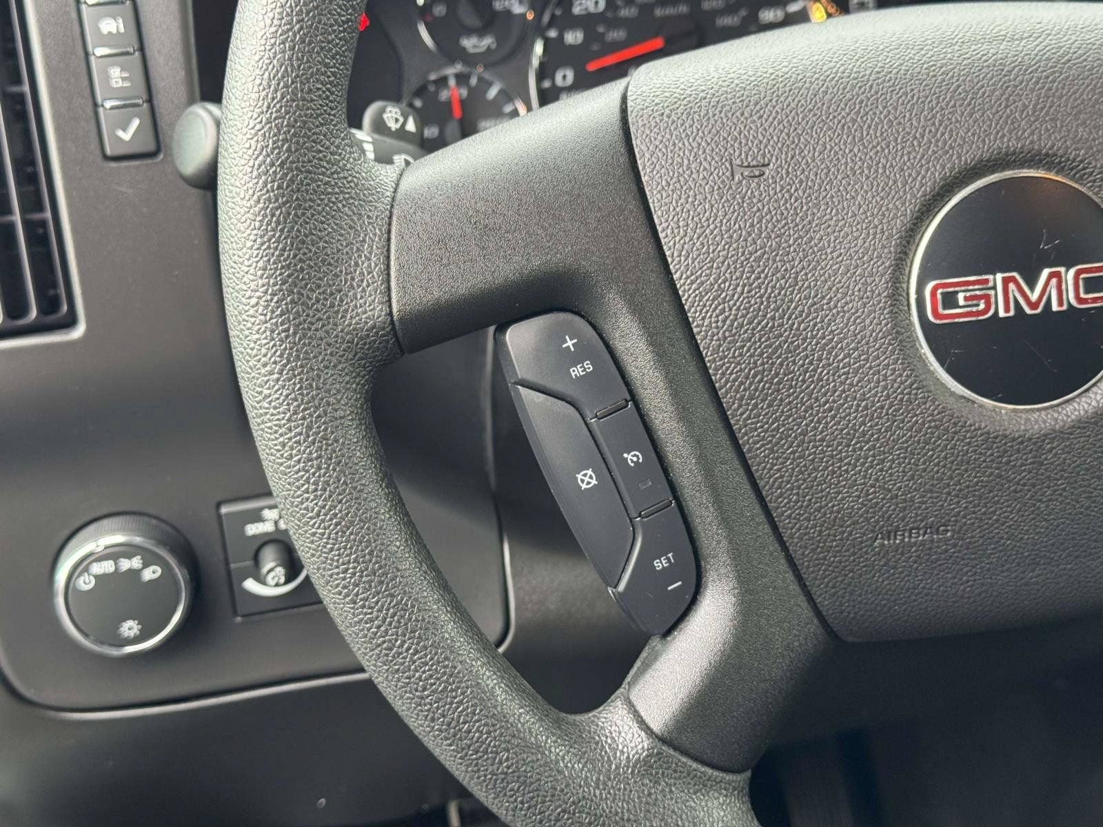 2024 GMC Savana Cargo 2500 Work Van
