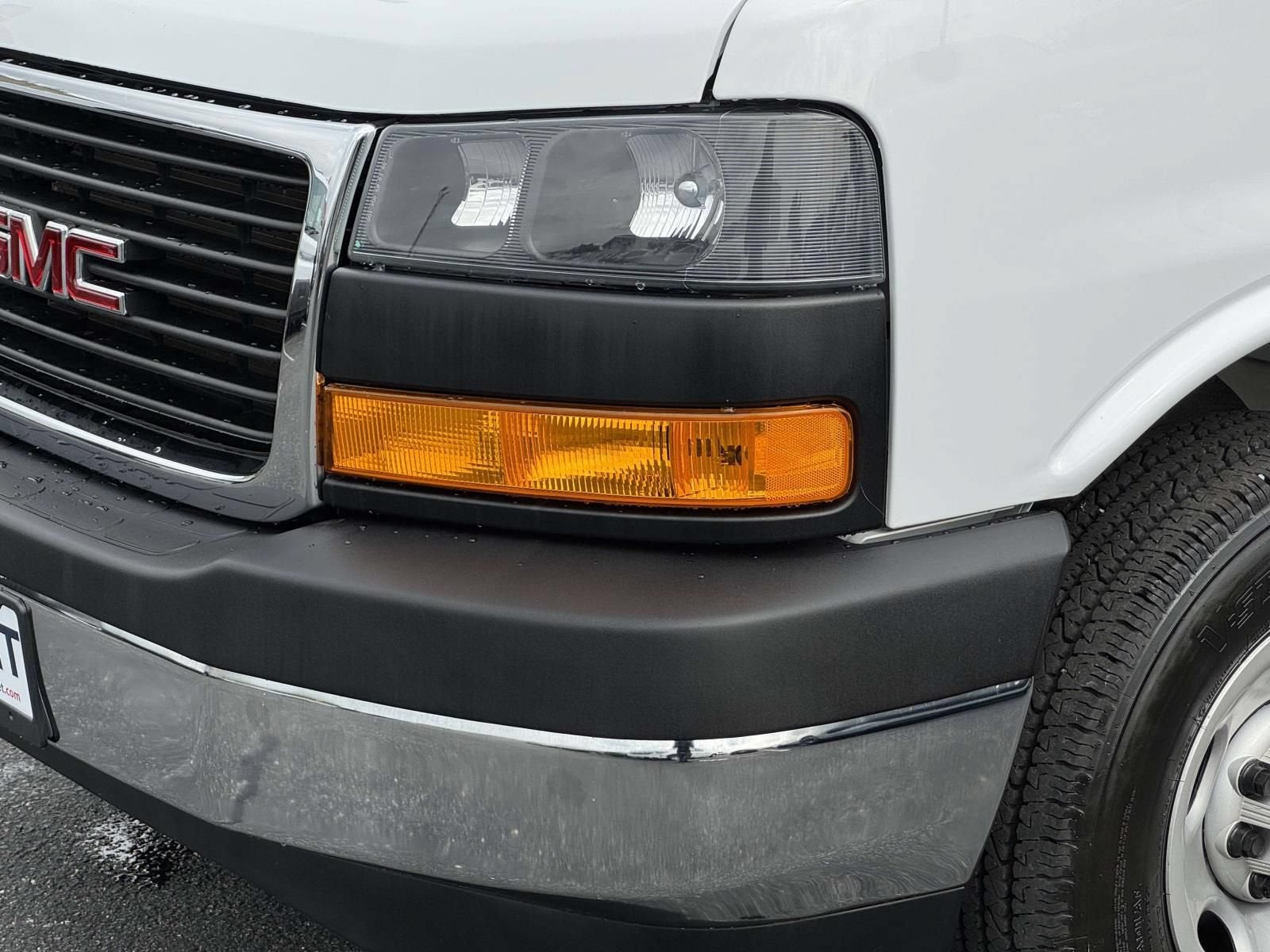 2024 GMC Savana Cargo 2500 Work Van