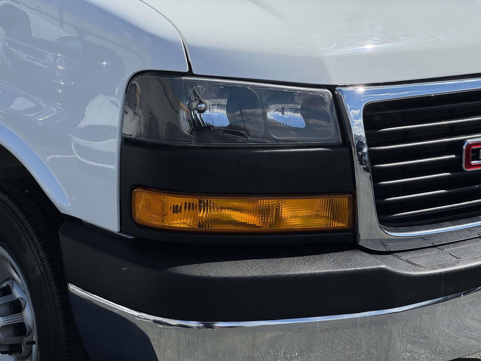 2021 GMC Savana Cargo 2500 Work Van