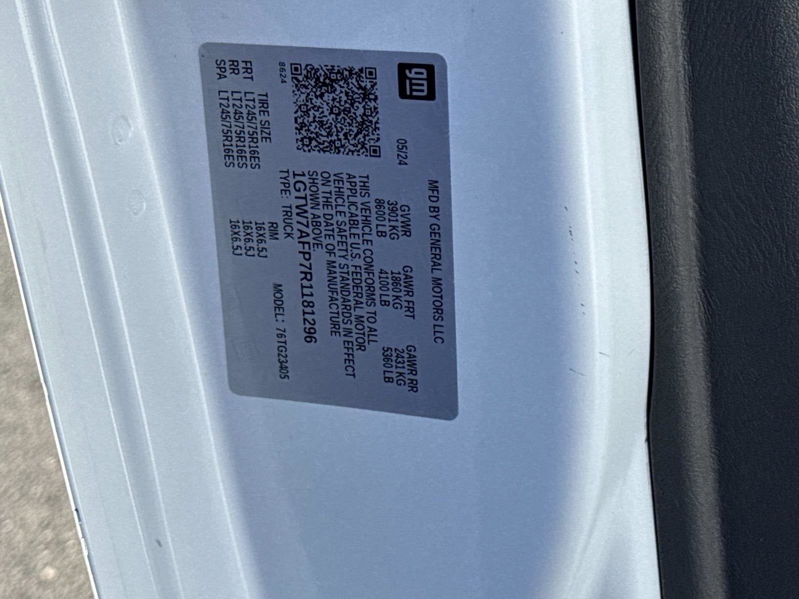 2024 GMC Savana Cargo 2500 Work Van