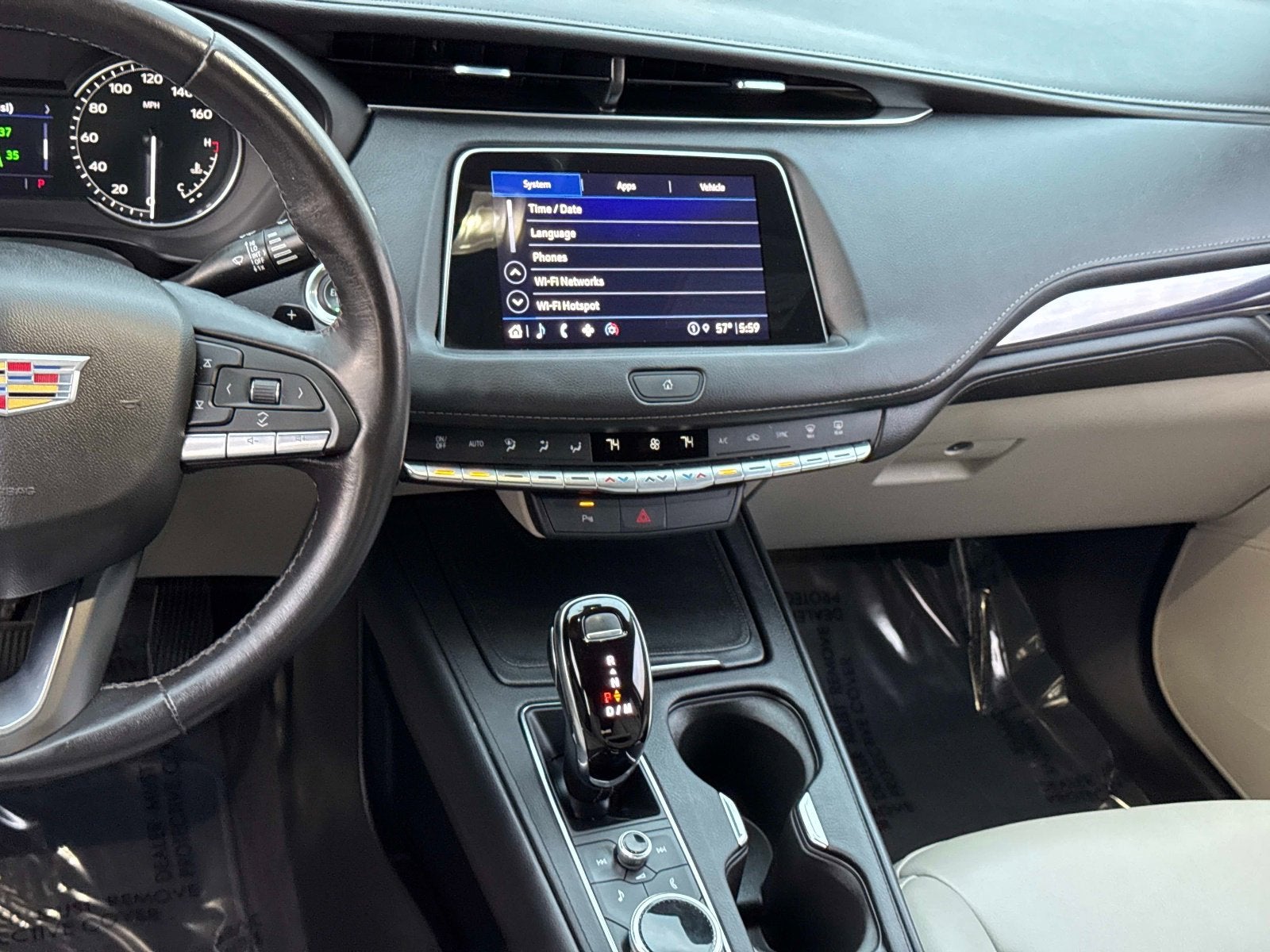 2022 Cadillac XT4 Luxury