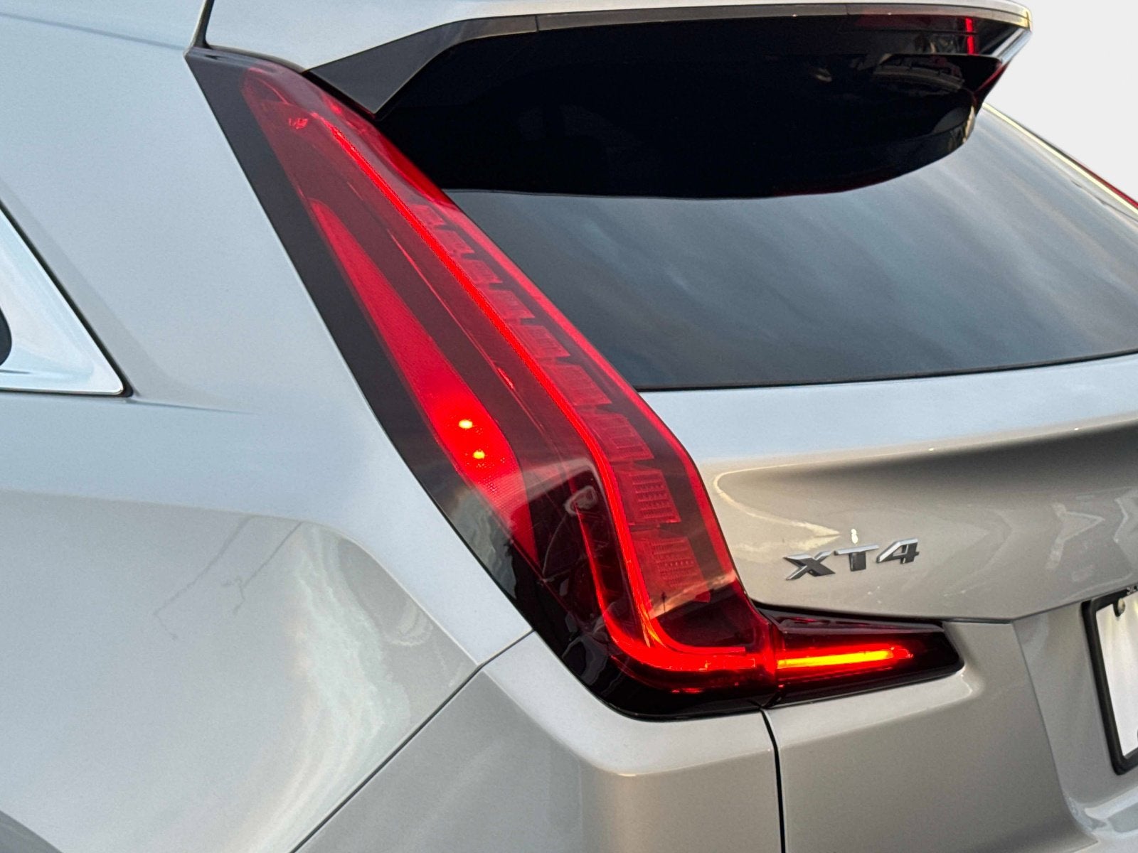 2022 Cadillac XT4 Luxury