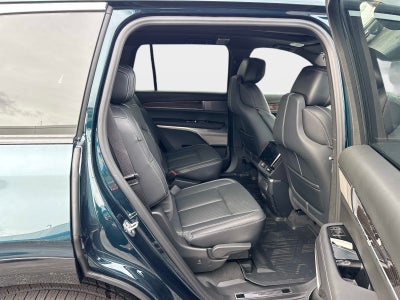 2027 Cadillac VISTIQ Luxury