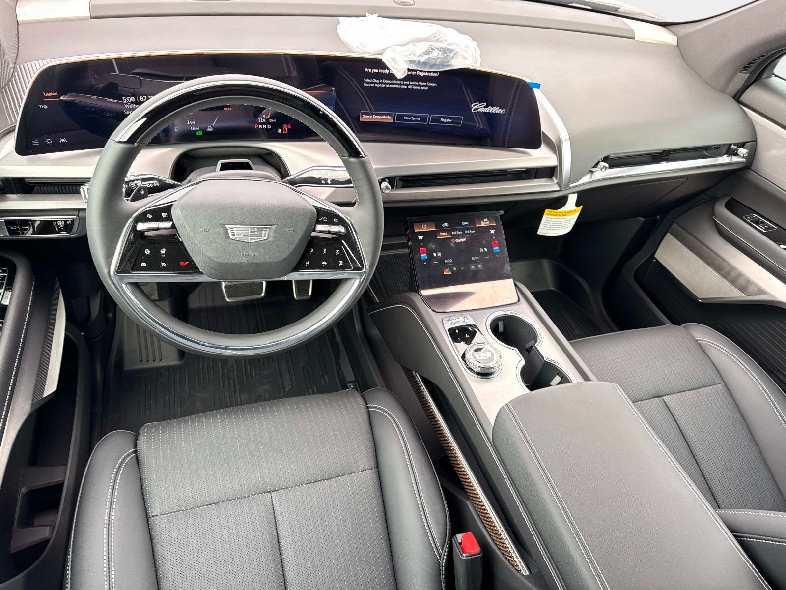 2027 Cadillac VISTIQ Luxury