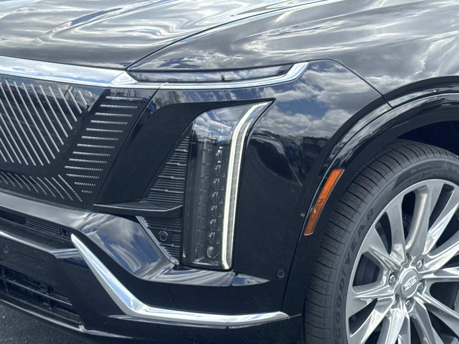 2026 Cadillac VISTIQ Premium Luxury