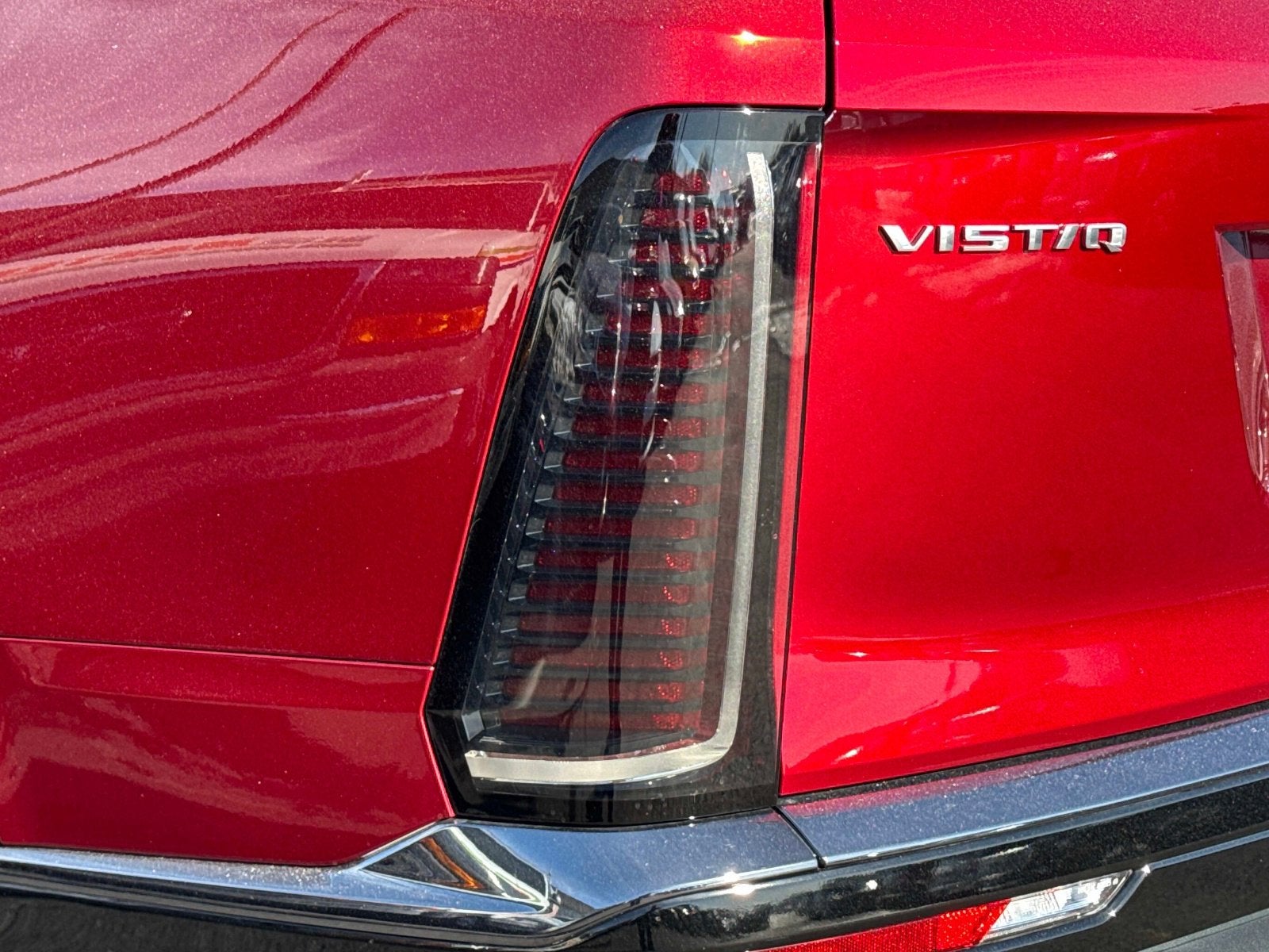 2026 Cadillac VISTIQ Sport