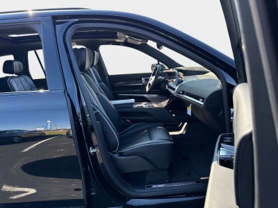 2026 Cadillac VISTIQ Platinum