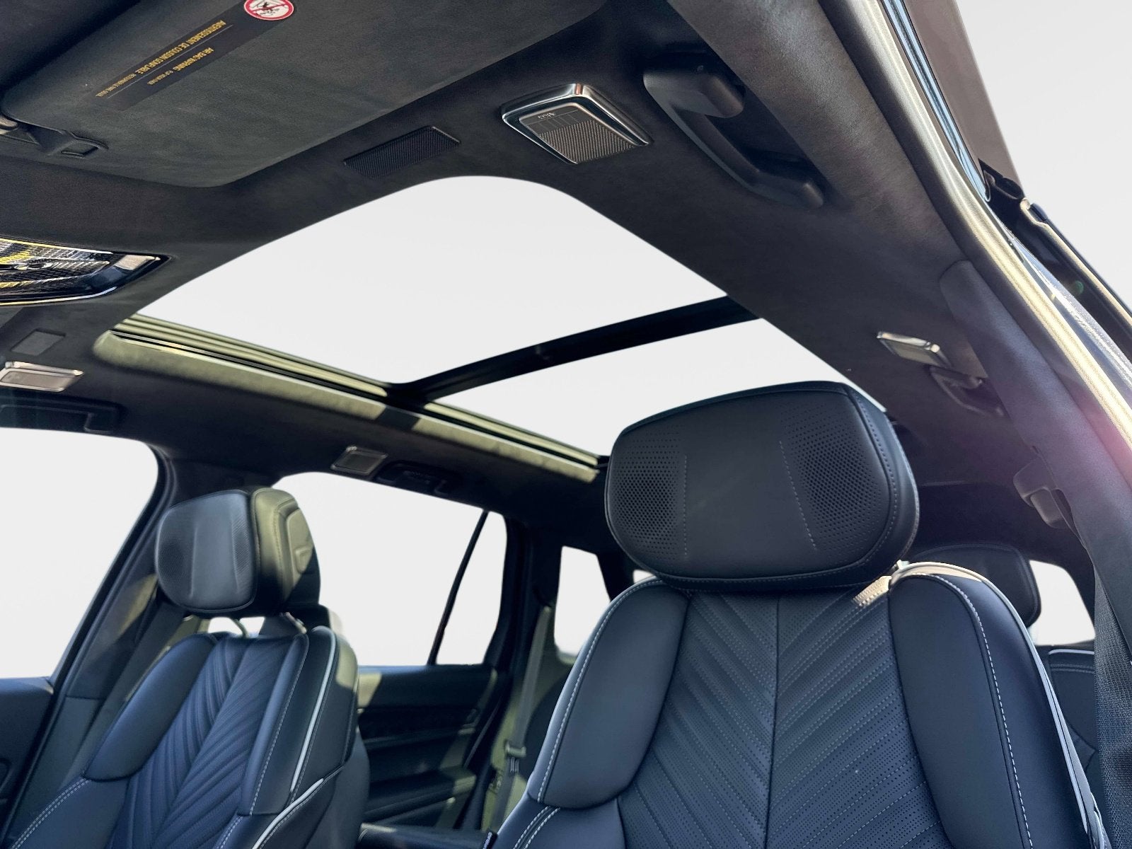 2026 Cadillac VISTIQ Platinum