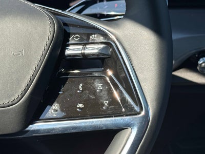 2026 Cadillac VISTIQ Platinum