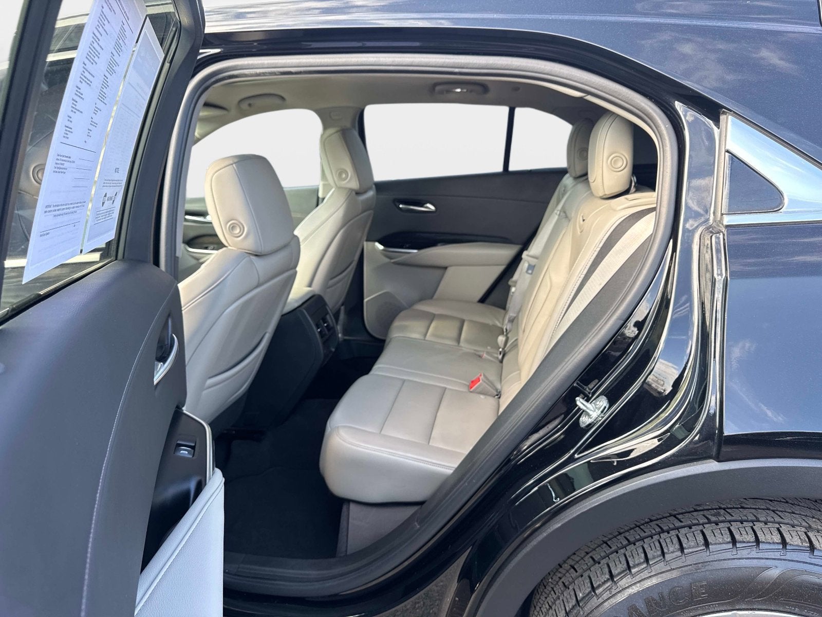 2020 Cadillac XT4 Premium Luxury