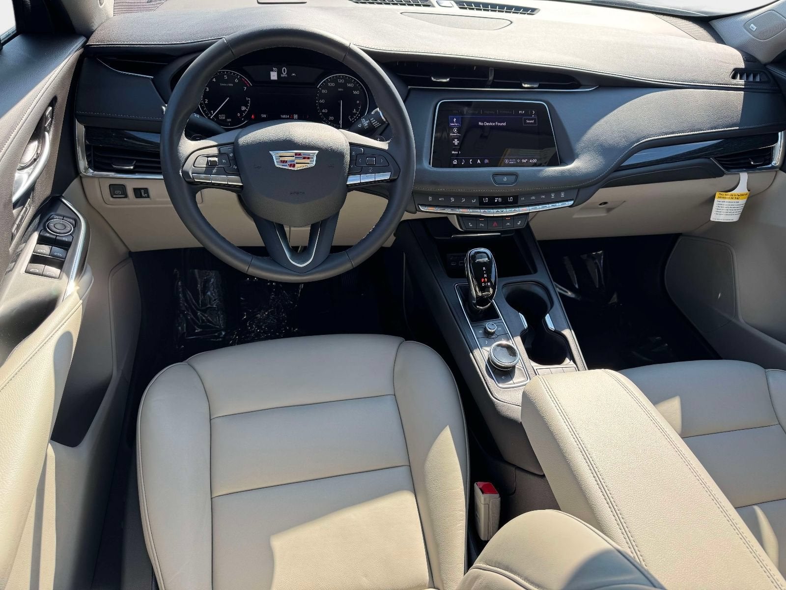 2023 Cadillac XT4 AWD Premium Luxury
