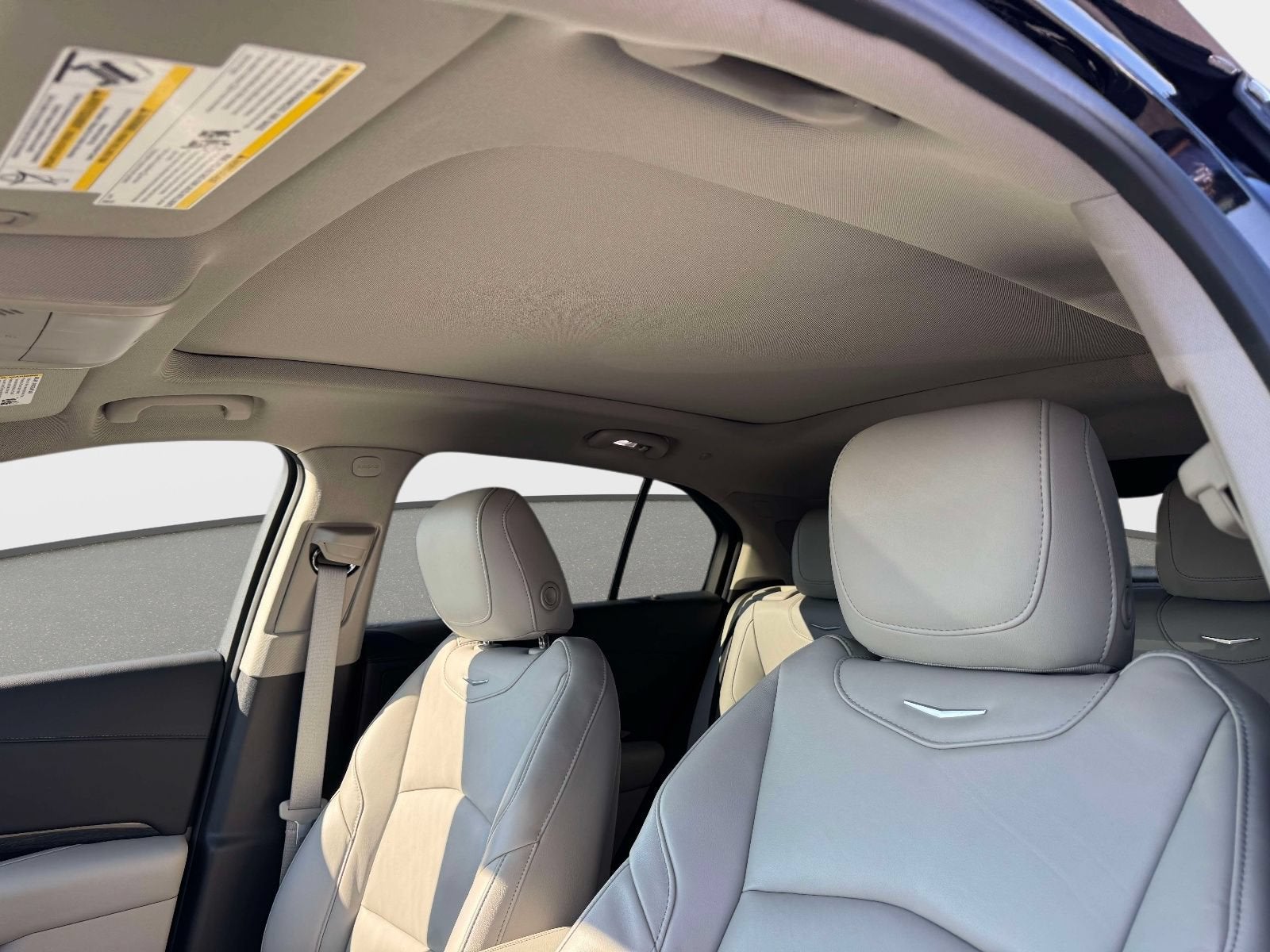 2023 Cadillac XT4 AWD Premium Luxury