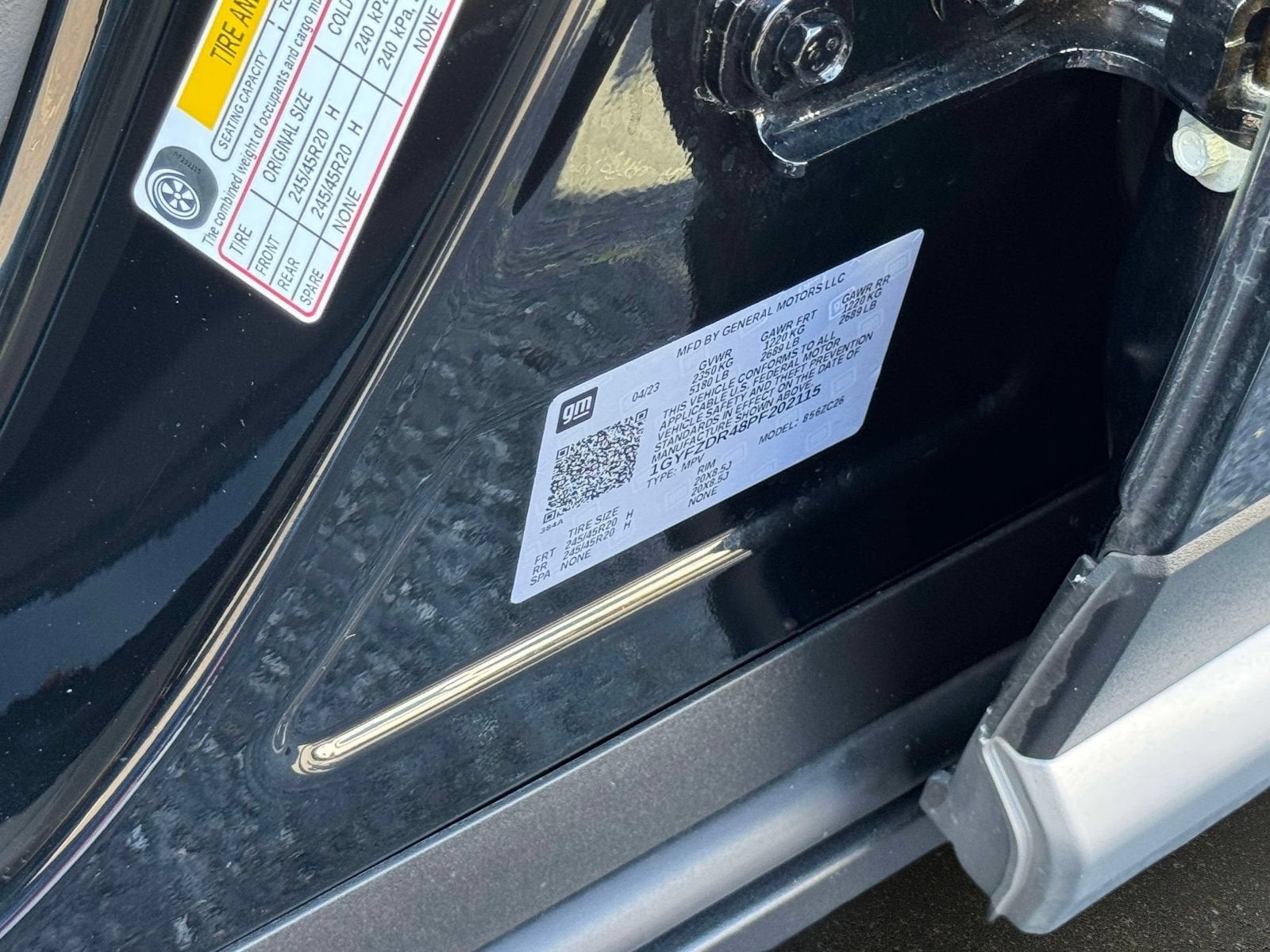 2023 Cadillac XT4 AWD Premium Luxury