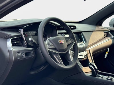 2026 Cadillac XT5 Luxury