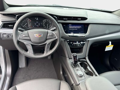 2026 Cadillac XT5 Luxury