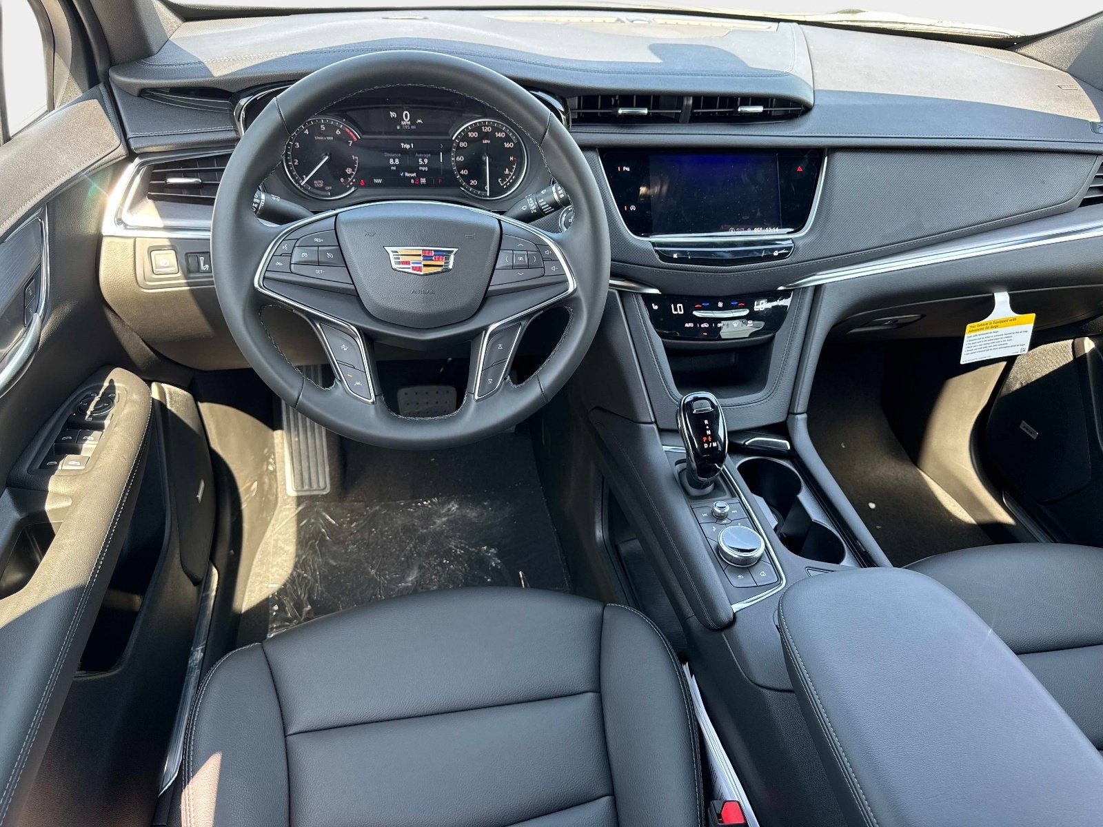 2026 Cadillac XT5 Luxury