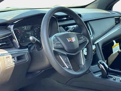 2026 Cadillac XT5 Luxury