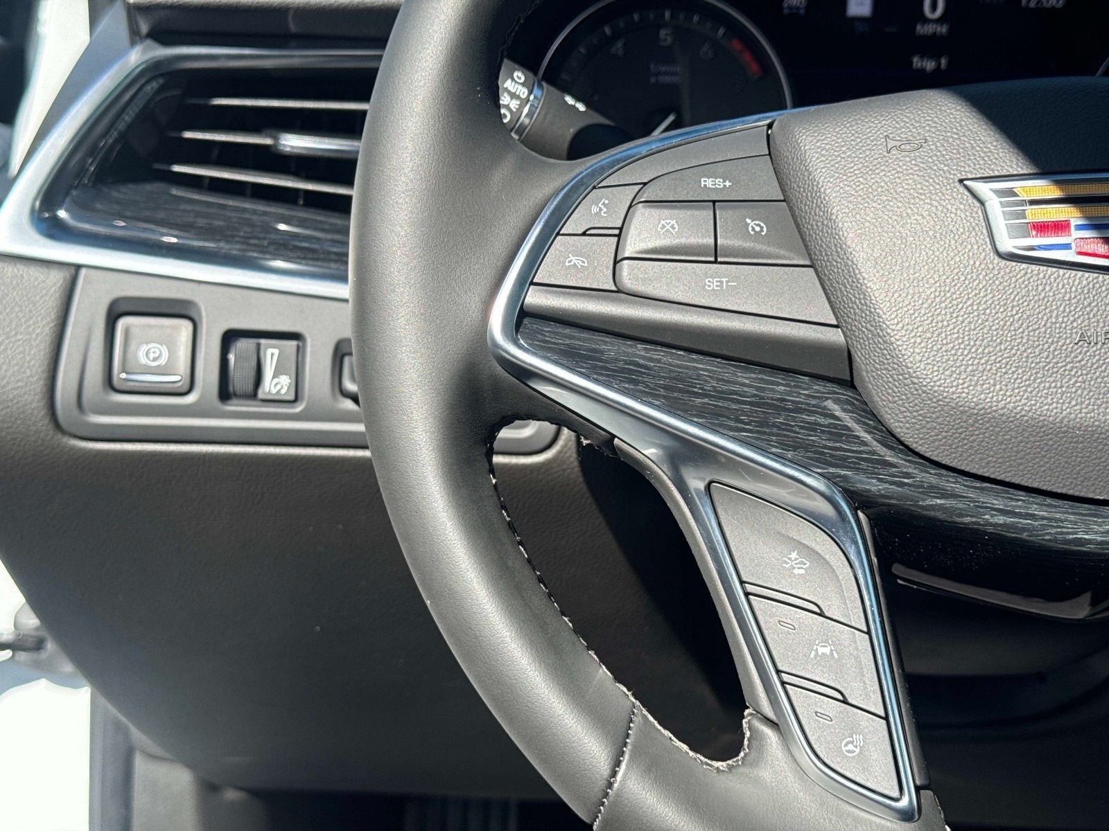 2026 Cadillac XT5 AWD Premium Luxury