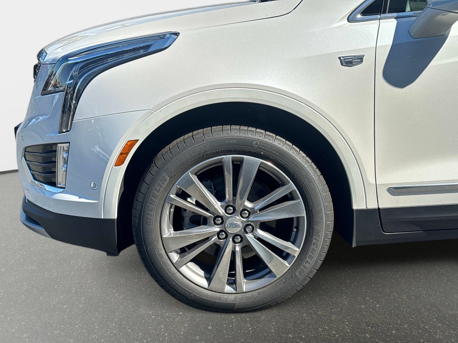 2026 Cadillac XT5 AWD Premium Luxury