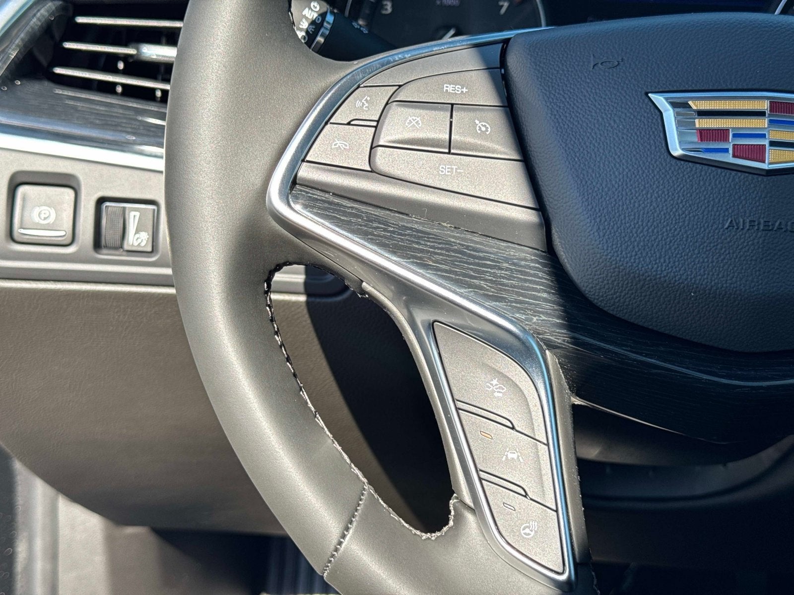 2026 Cadillac XT5 AWD Premium Luxury
