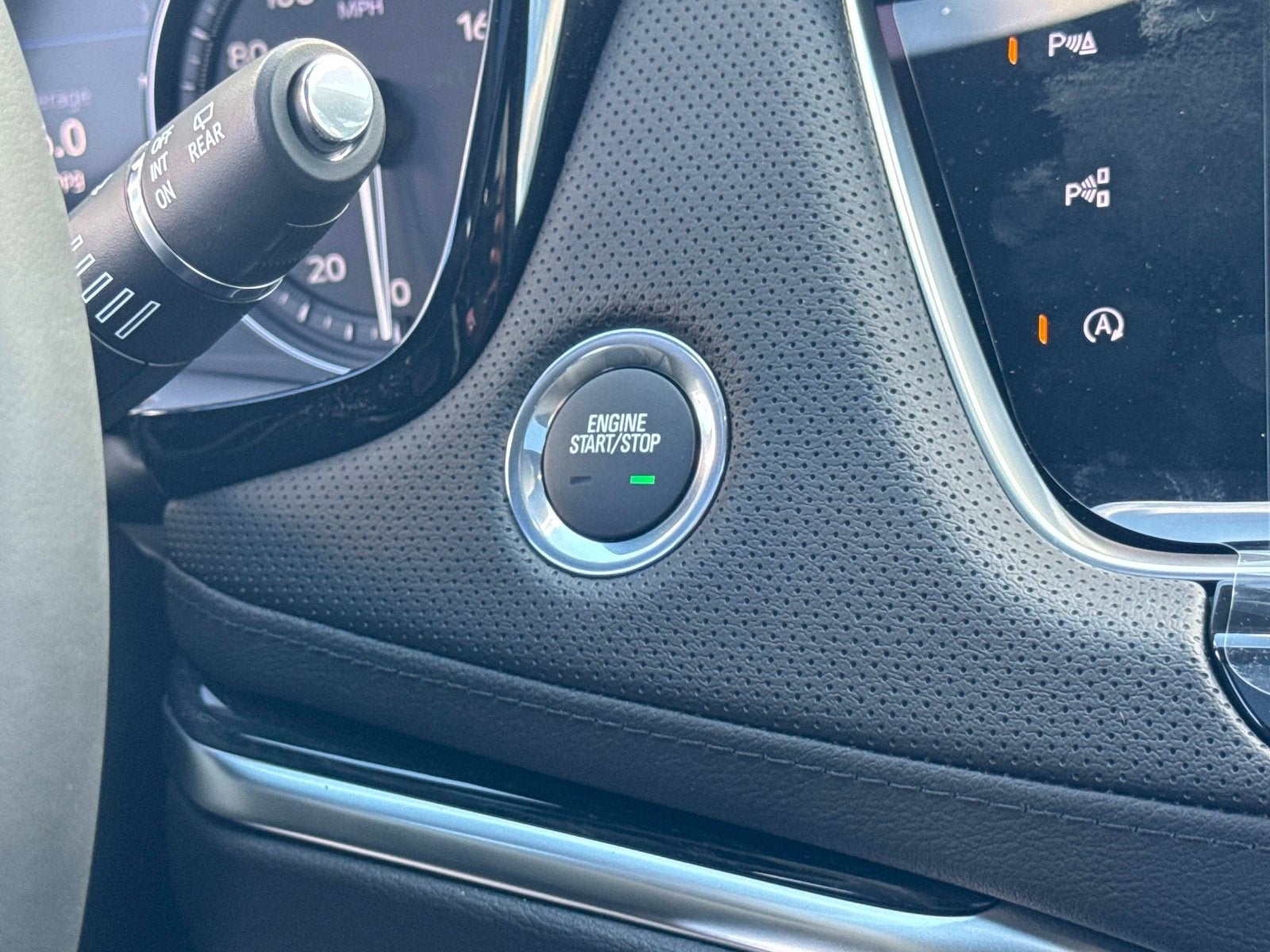 2026 Cadillac XT5 AWD Premium Luxury
