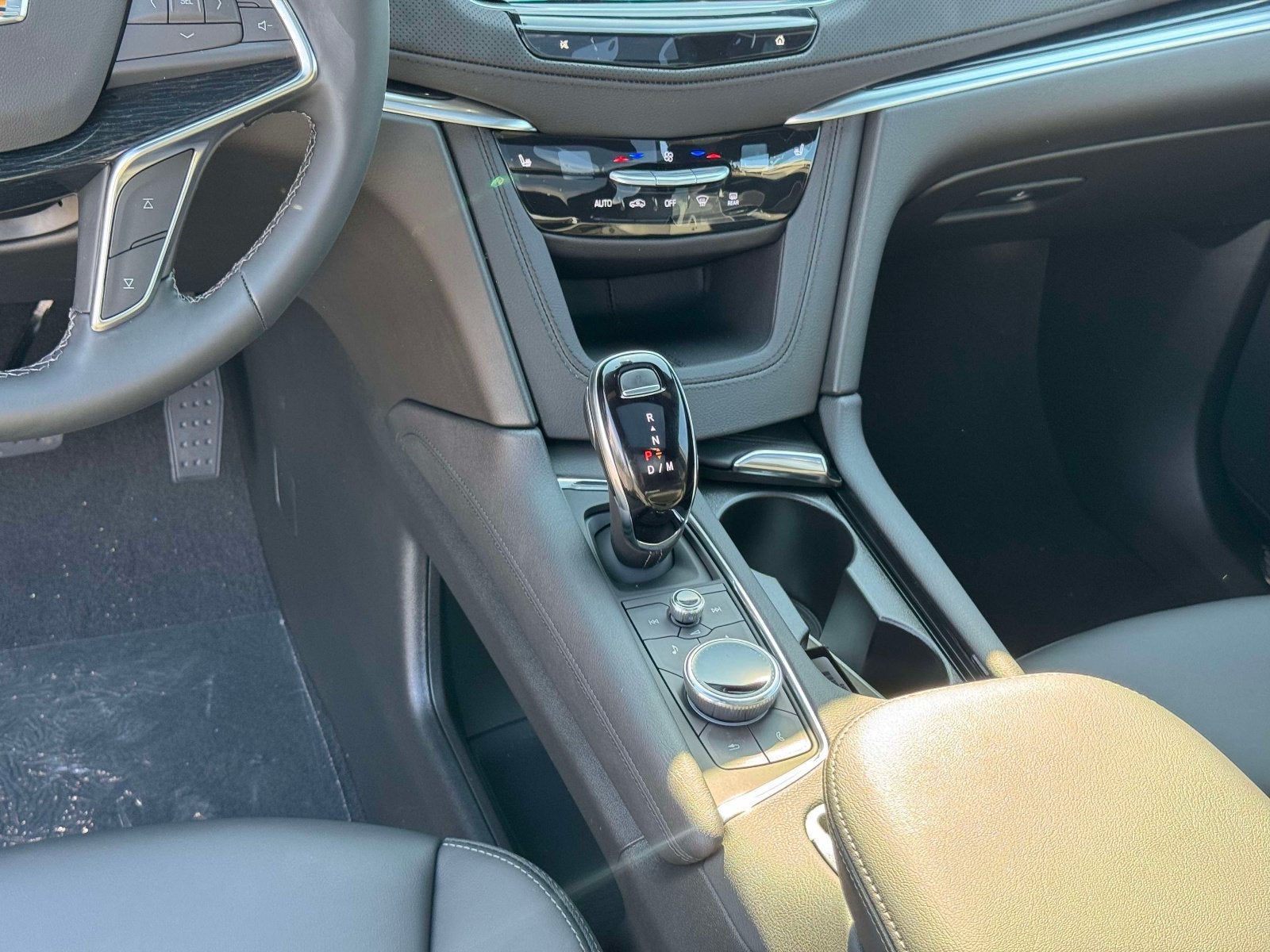 2026 Cadillac XT5 AWD Premium Luxury